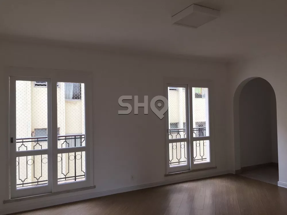 Apartamento à venda com 1 quarto, 100m² - Foto 2