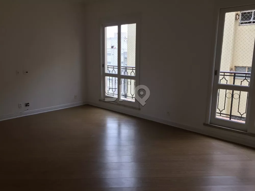 Apartamento à venda com 1 quarto, 100m² - Foto 3