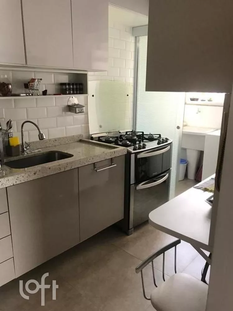 Apartamento à venda com 2 quartos, 75m² - Foto 10