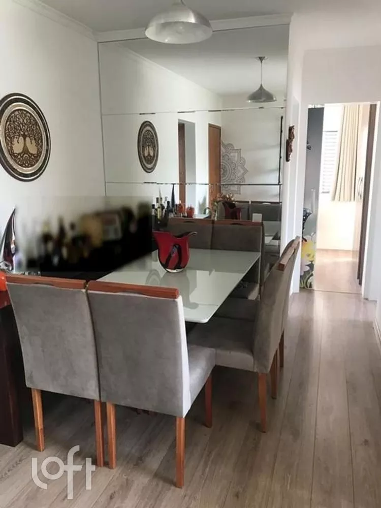 Apartamento à venda com 2 quartos, 75m² - Foto 4