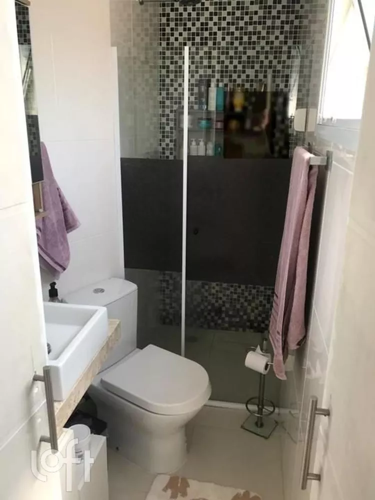 Apartamento à venda com 2 quartos, 75m² - Foto 13