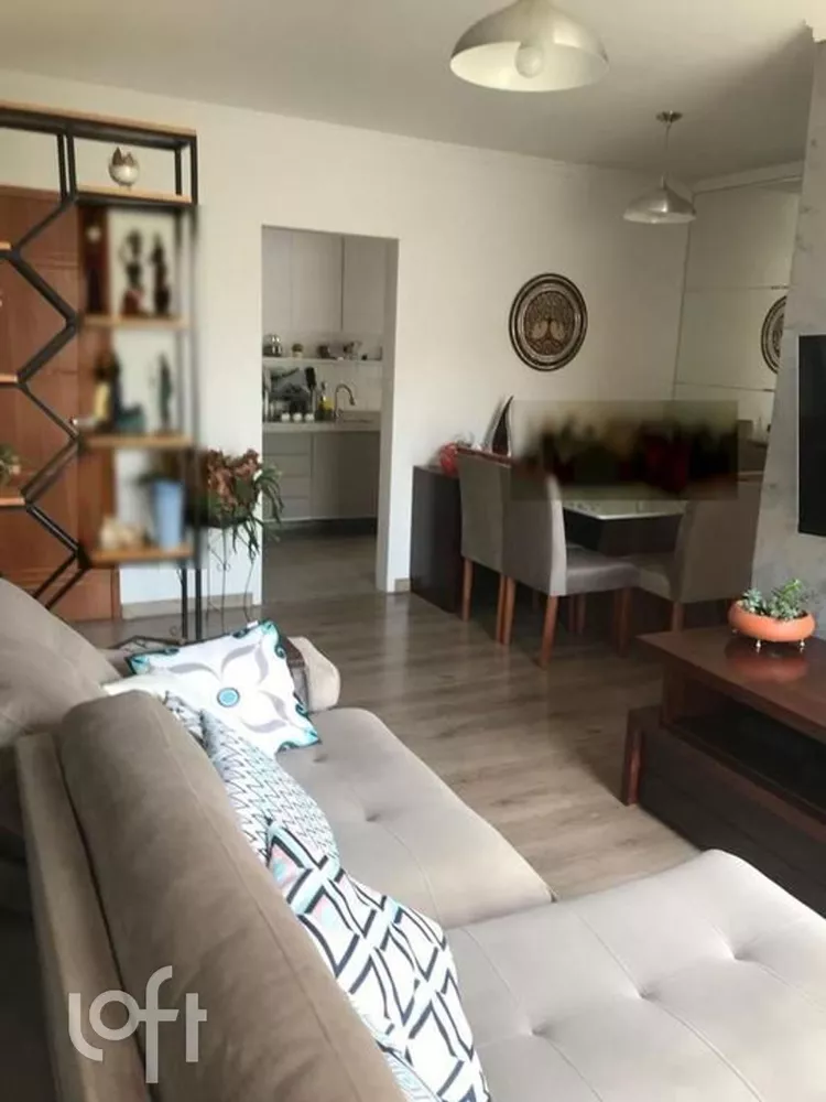 Apartamento à venda com 2 quartos, 75m² - Foto 15