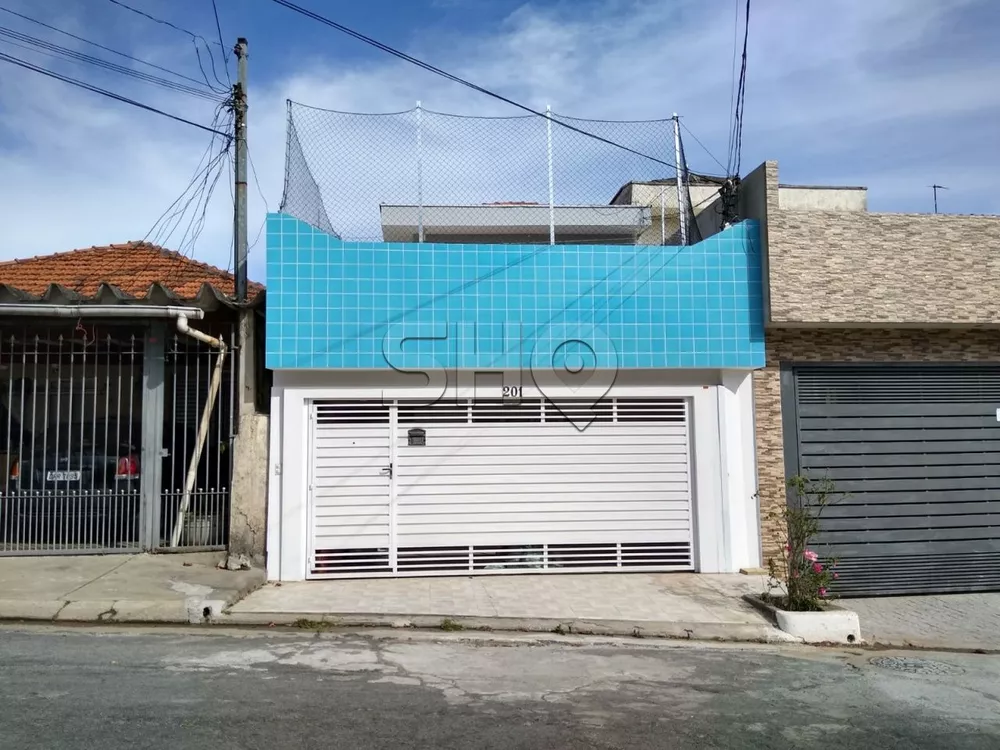 Sobrado à venda com 6 quartos, 165m² - Foto 1