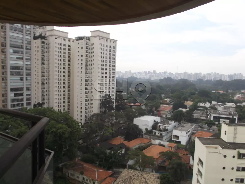 Apartamento para alugar com 4 quartos, 287m² - Foto 4