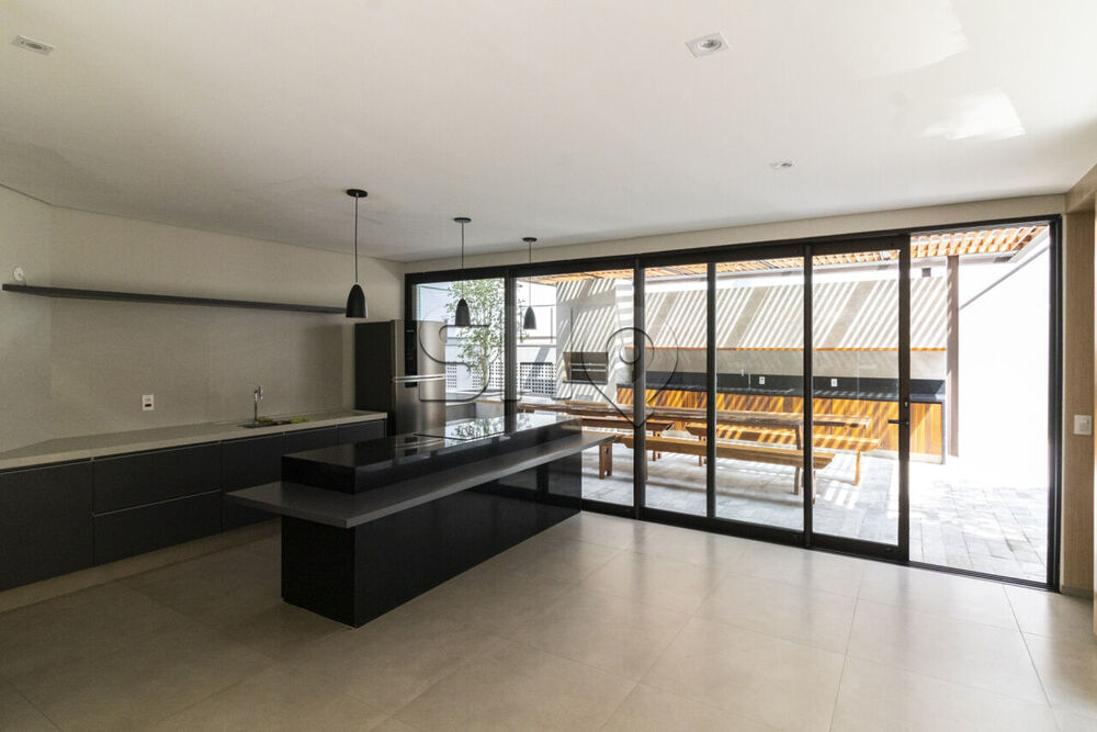 Apartamento à venda com 4 quartos, 215m² - Foto 15