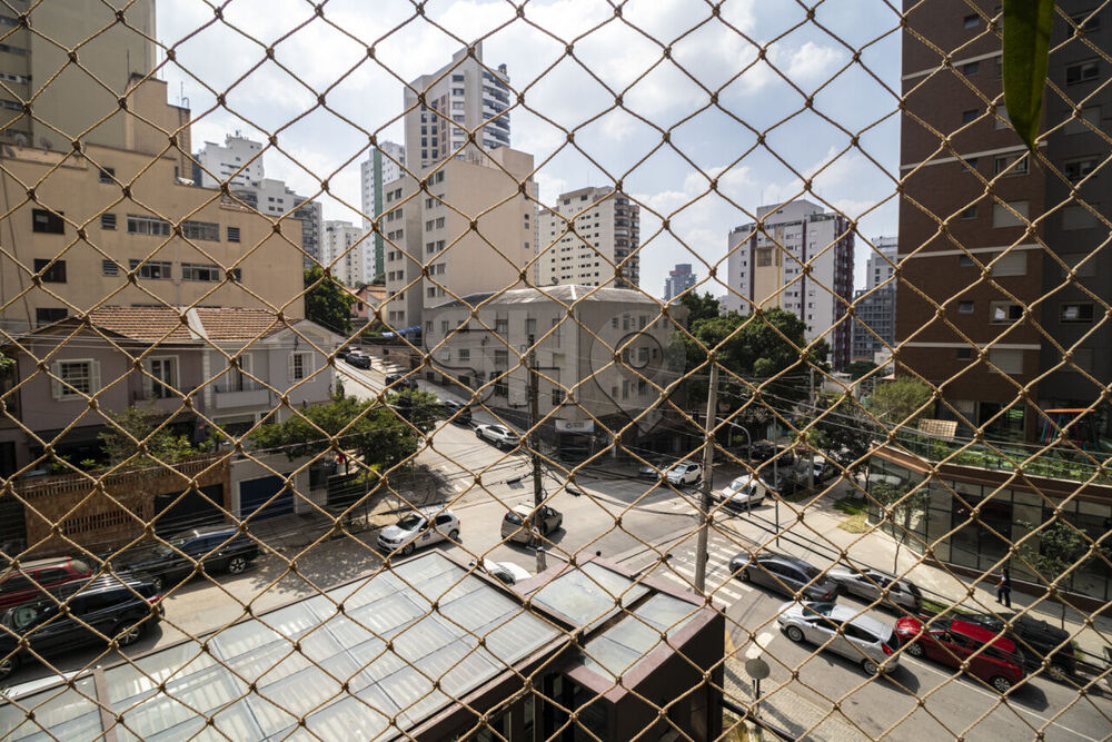Apartamento à venda com 4 quartos, 215m² - Foto 4