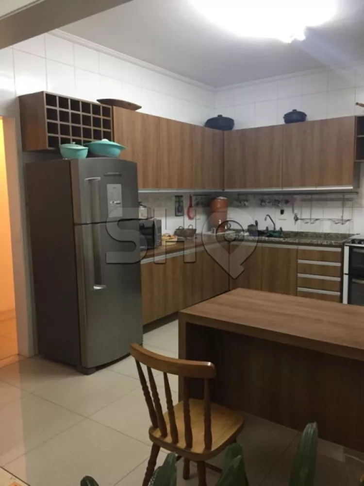 Apartamento à venda com 3 quartos, 153m² - Foto 5