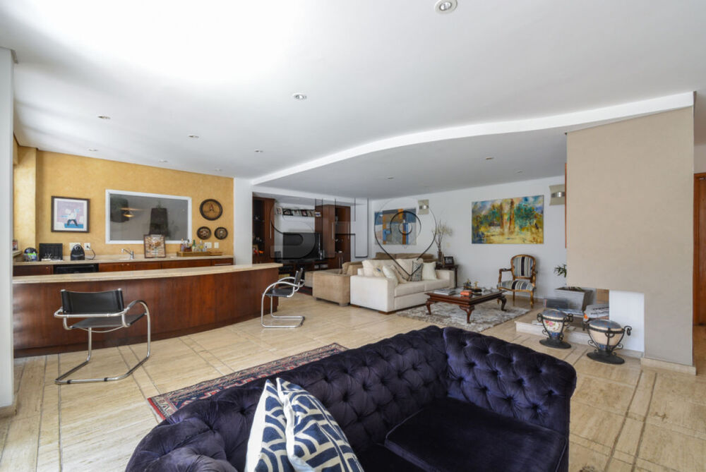 Casa, 6 quartos, 597 m² - Foto 1