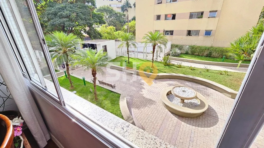 Apartamento à venda com 3 quartos, 110m² - Foto 2