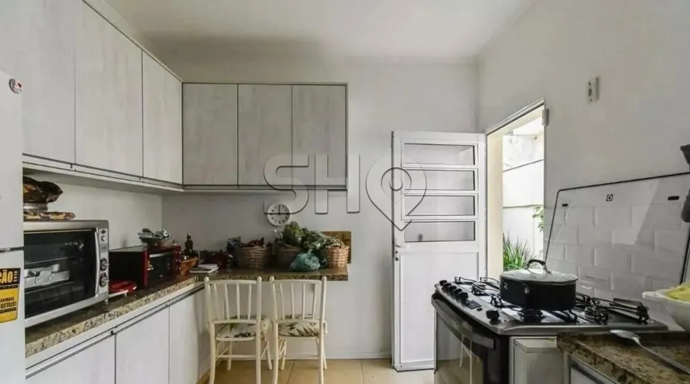 Casa, 4 quartos, 240 m² - Foto 2