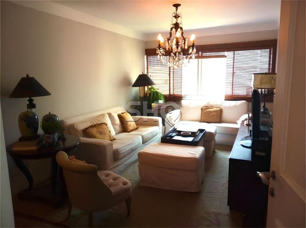 Apartamento à venda com 3 quartos, 120m² - Foto 1
