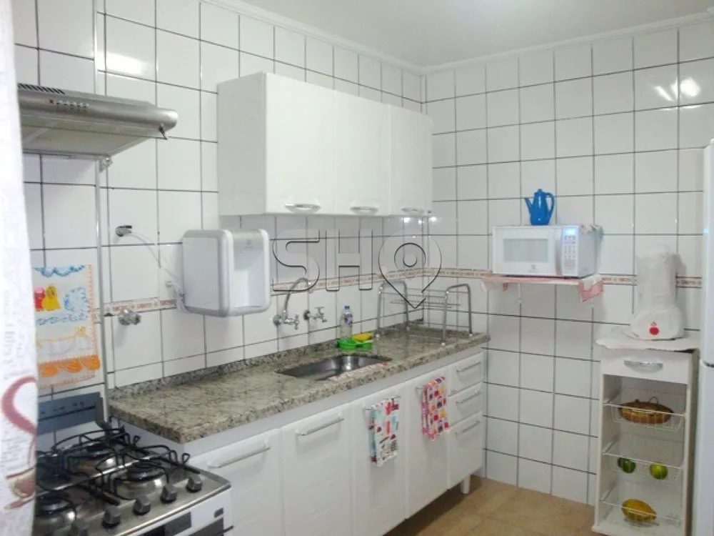 Apartamento à venda com 1 quarto, 50m² - Foto 2