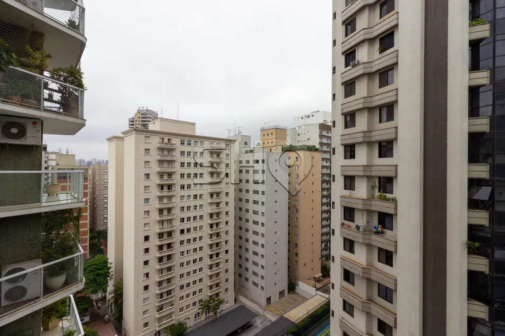 Apartamento, 3 quartos, 215 m² - Foto 1