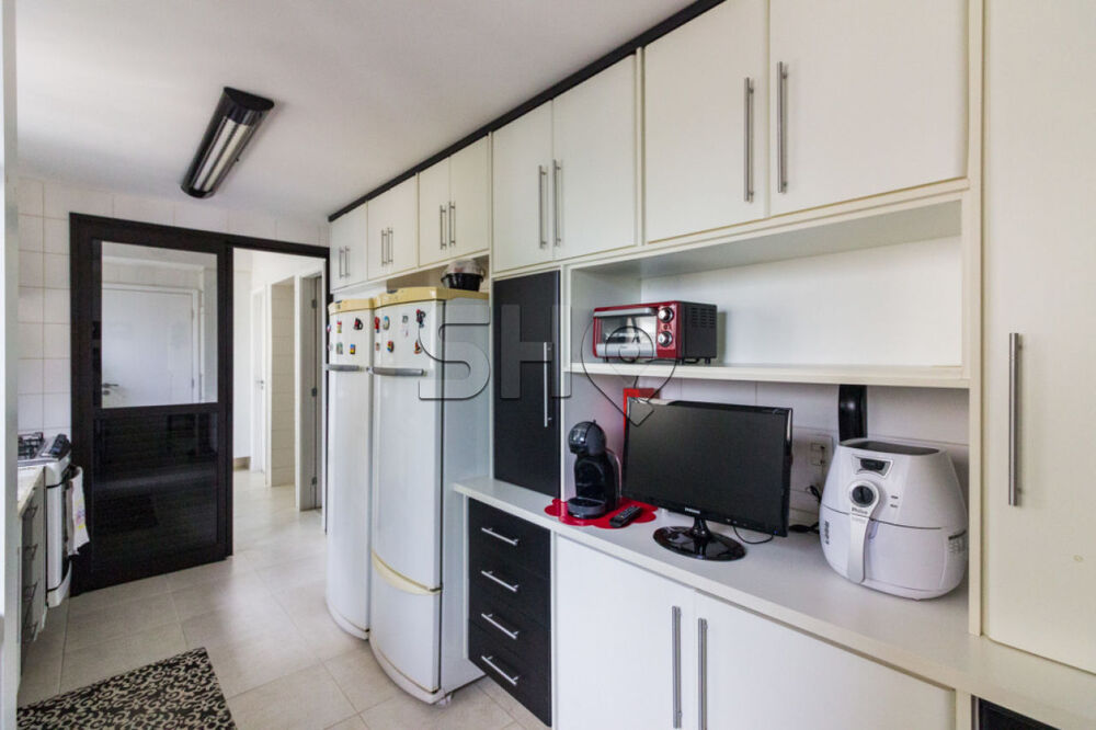Apartamento, 3 quartos, 180 m² - Foto 1