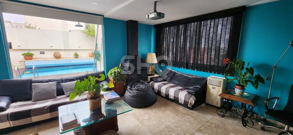 Apartamento, 4 quartos, 220 m² - Foto 1