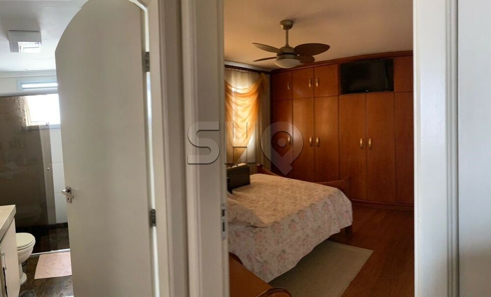 Apartamento à venda com 4 quartos, 145m² - Foto 9