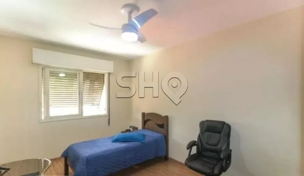 Apartamento à venda com 3 quartos, 140m² - Foto 17