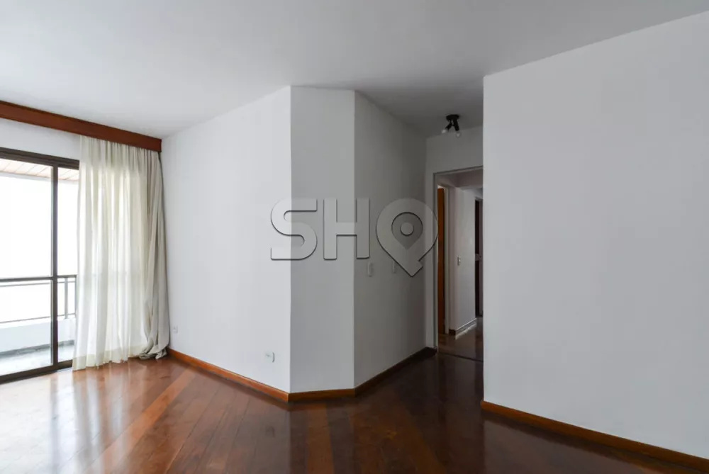 Apartamento à venda com 3 quartos, 95m² - Foto 2