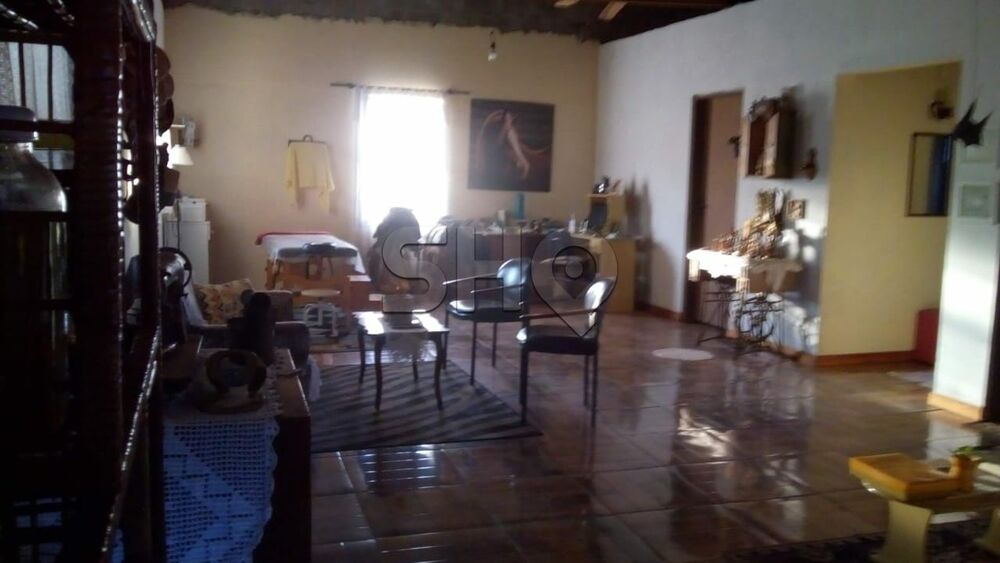 Sítio à venda com 2 quartos, 30000m² - Foto 1