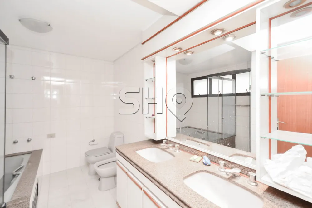 Apartamento, 4 quartos, 215 m² - Foto 2