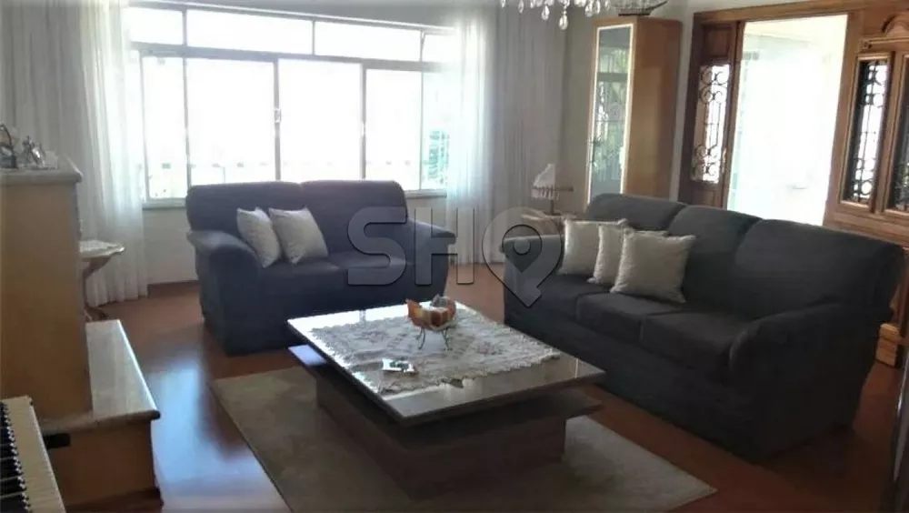 Sobrado à venda com 6 quartos, 400m² - Foto 5