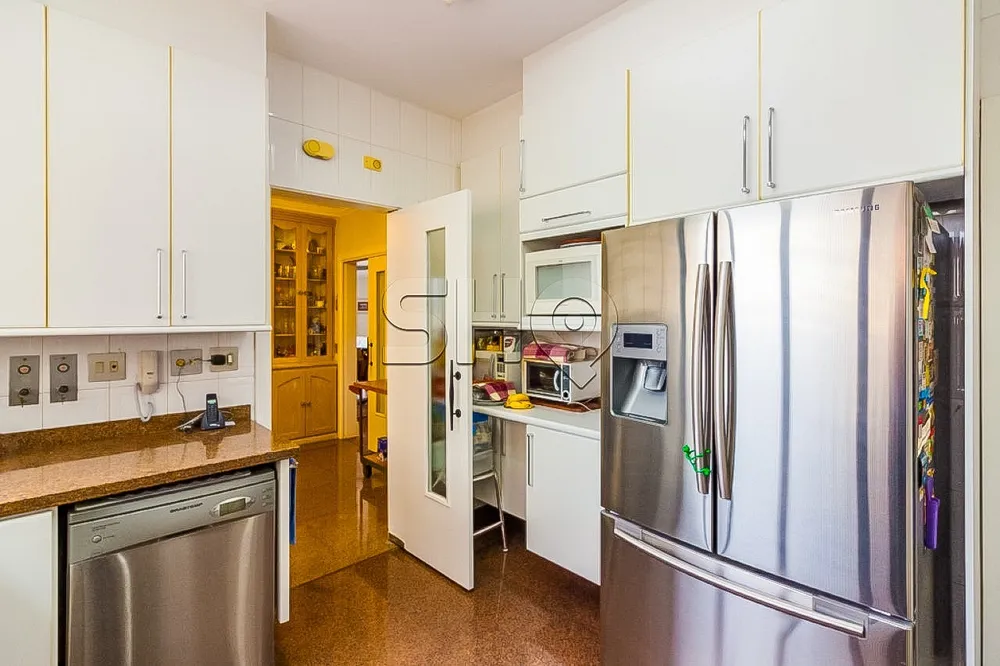 Apartamento, 4 quartos, 252 m² - Foto 2