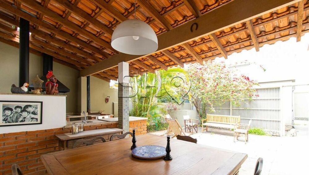 Sobrado à venda com 4 quartos, 390m² - Foto 7