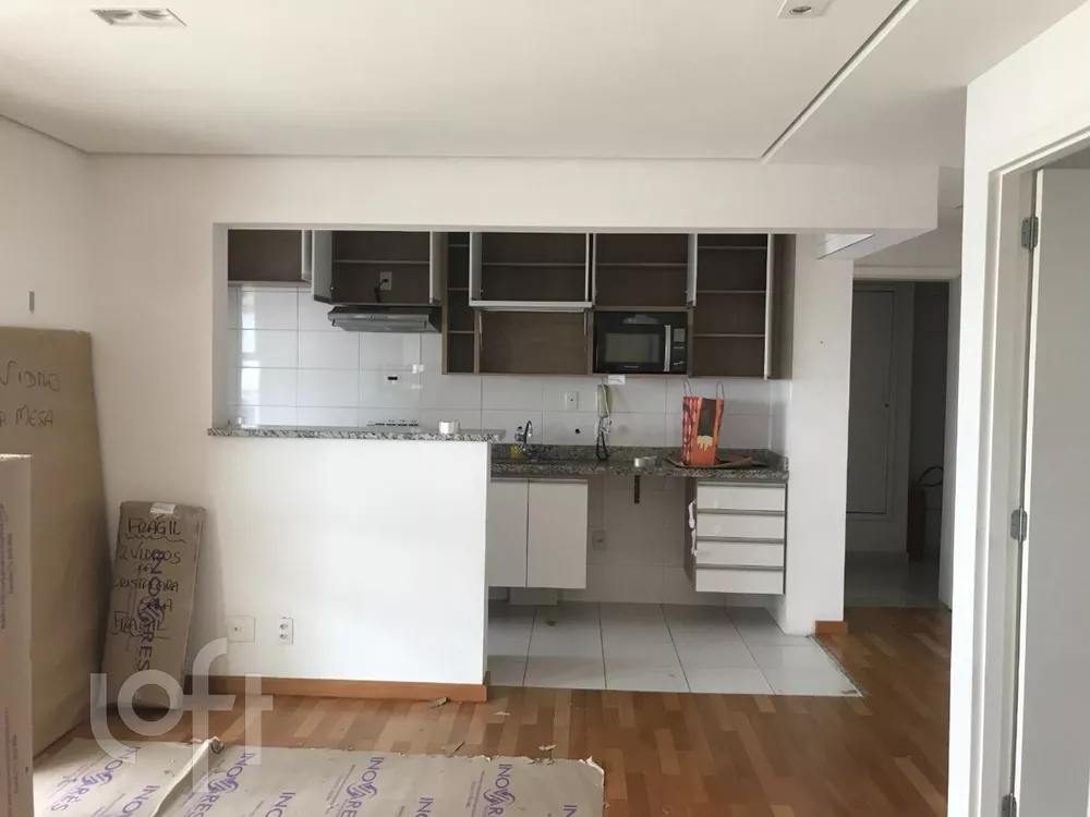 Apartamento à venda com 2 quartos, 79m² - Foto 3