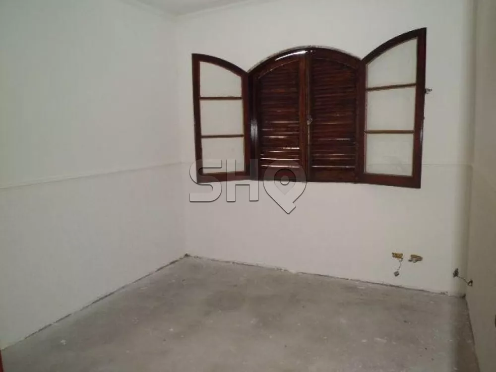 Sobrado à venda com 4 quartos, 250m² - Foto 3