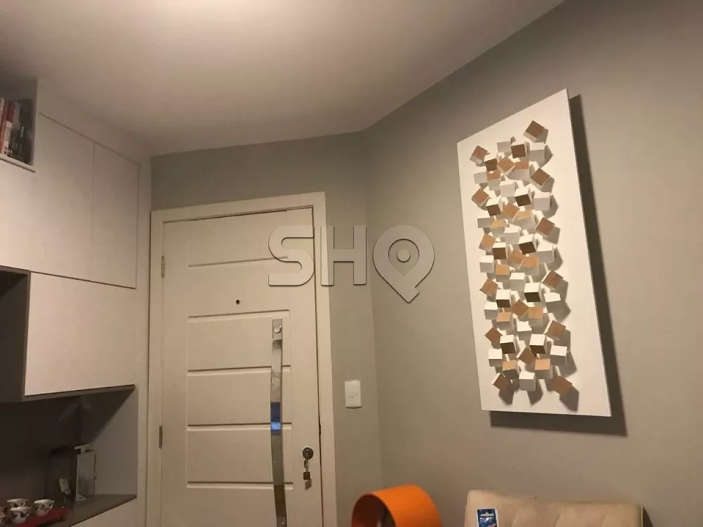 Apartamento à venda com 2 quartos, 64m² - Foto 2