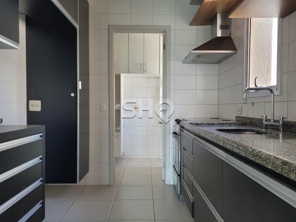 Apartamento à venda com 2 quartos, 83m² - Foto 9