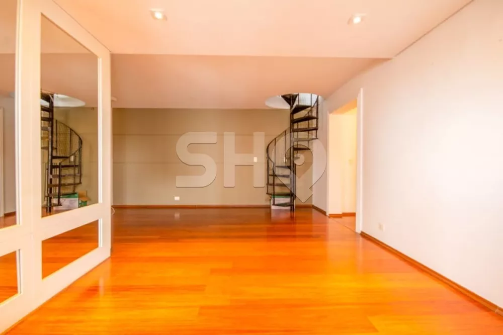 Cobertura, 3 quartos, 243 m² - Foto 6