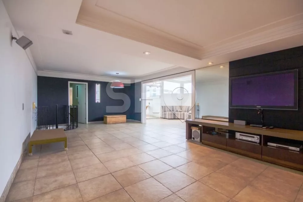 Cobertura, 3 quartos, 243 m² - Foto 3