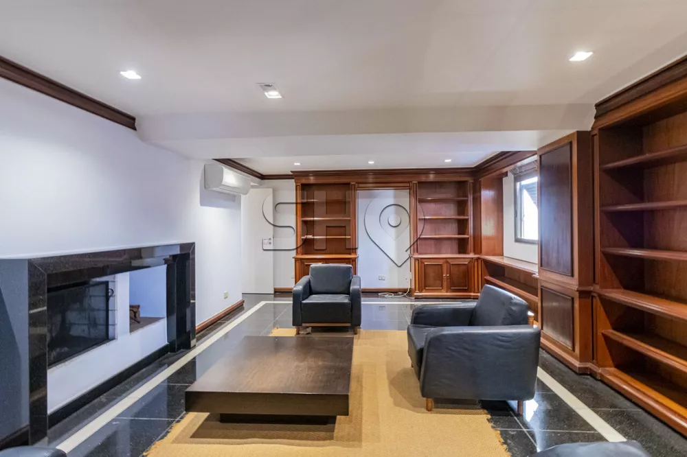 Apartamento, 3 quartos, 300 m² - Foto 1