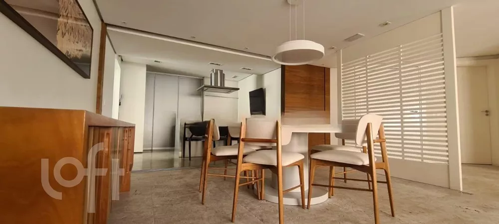 Apartamento à venda com 3 quartos, 239m² - Foto 4