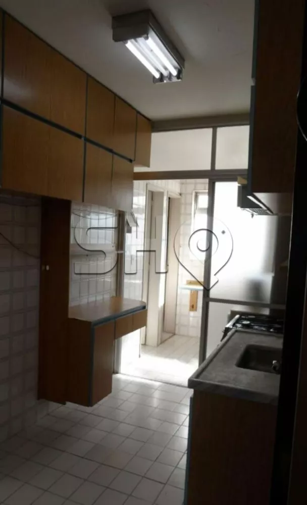 Apartamento para alugar com 2 quartos, 77m² - Foto 7