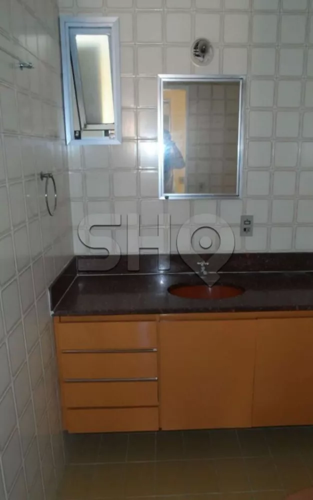 Apartamento para alugar com 2 quartos, 77m² - Foto 12