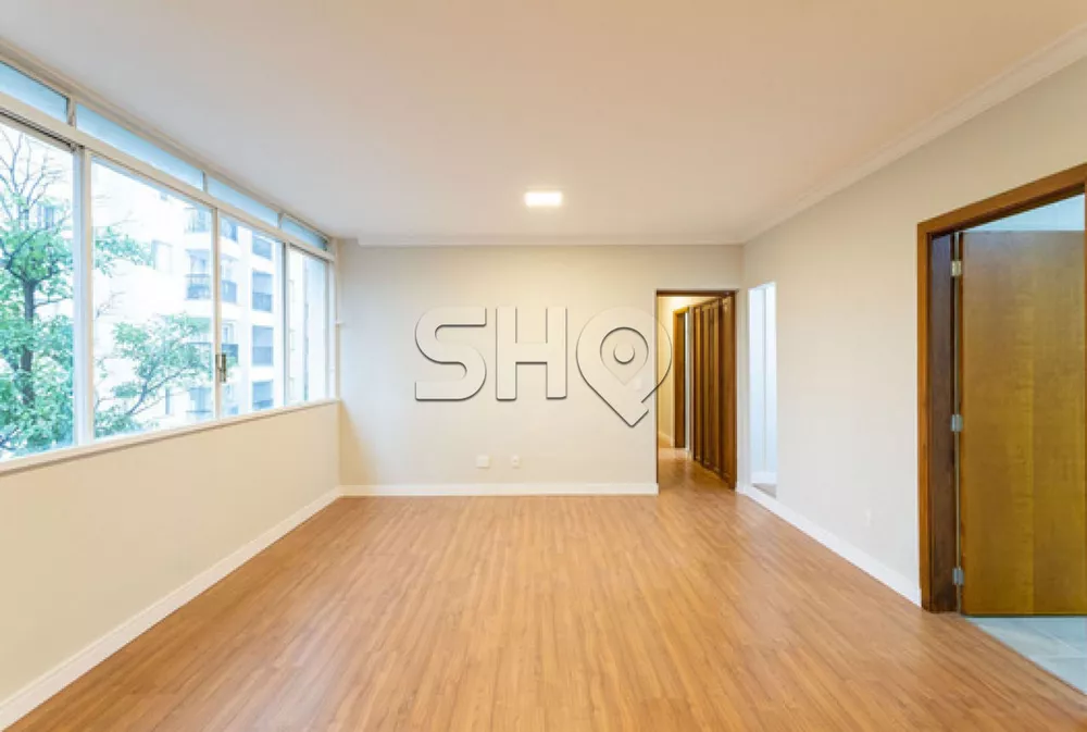 Apartamento à venda com 3 quartos, 134m² - Foto 2