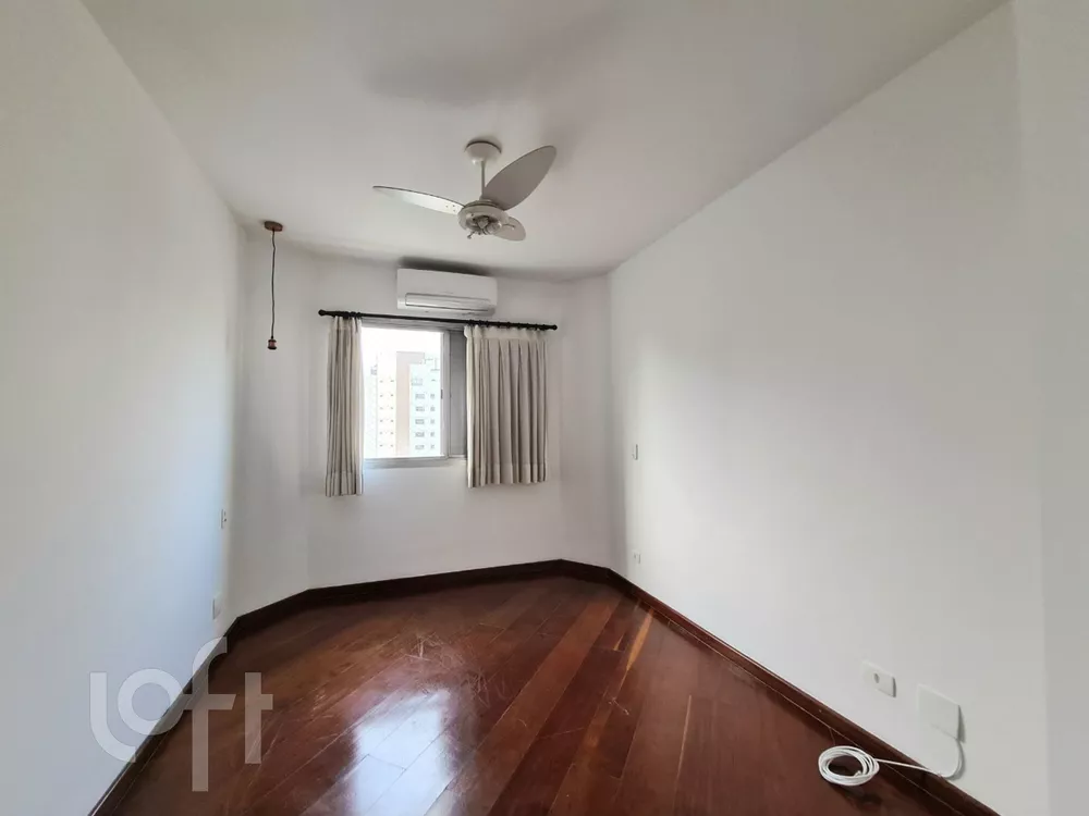 Apartamento à venda com 2 quartos, 71m² - Foto 4