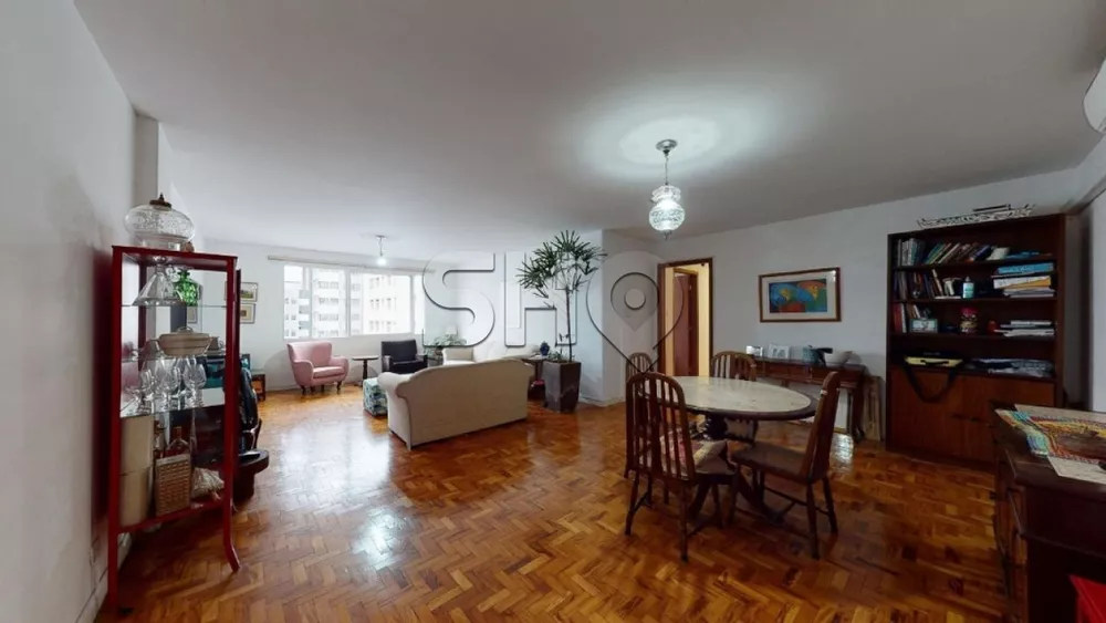 Apartamento à venda com 3 quartos, 155m² - Foto 2