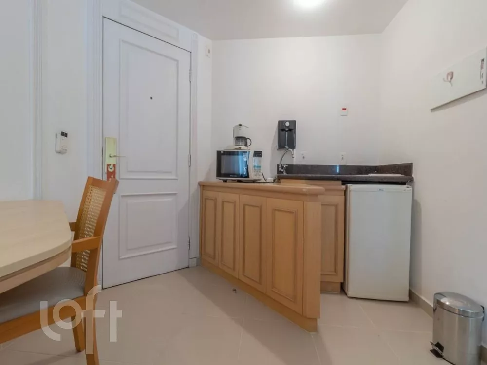 Apartamento à venda com 1 quarto, 32m² - Foto 5