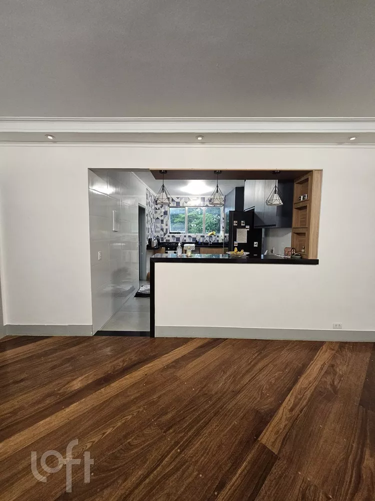 Apartamento à venda com 4 quartos, 153m² - Foto 2