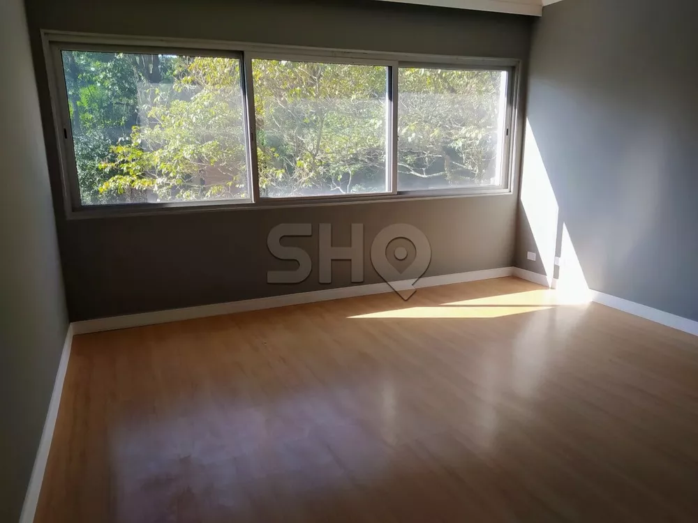 Apartamento à venda com 3 quartos, 156m² - Foto 3