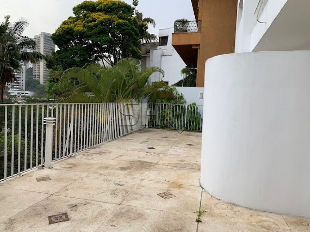 Sobrado à venda com 3 quartos, 700m² - Foto 6