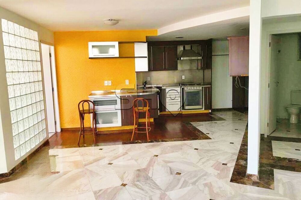 Apartamento à venda com 3 quartos, 177m² - Foto 2