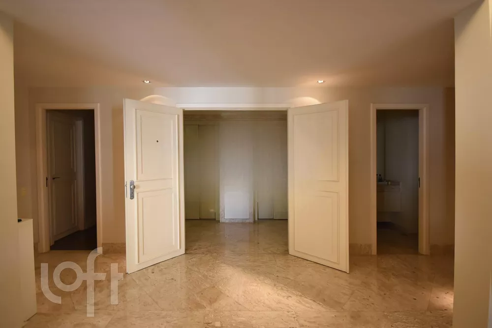 Apartamento à venda com 4 quartos, 367m² - Foto 11