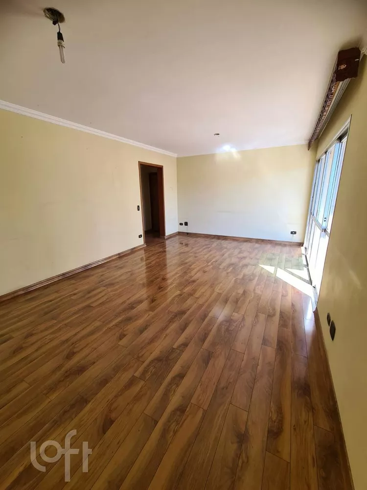 Apartamento à venda com 3 quartos, 115m² - Foto 3