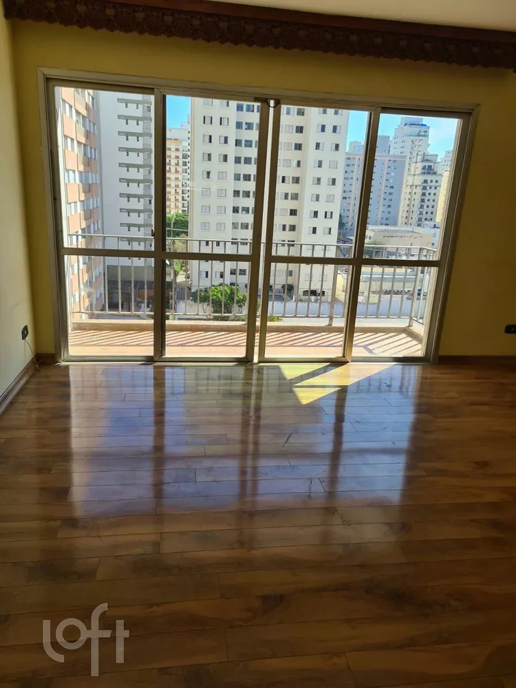 Apartamento à venda com 3 quartos, 115m² - Foto 2