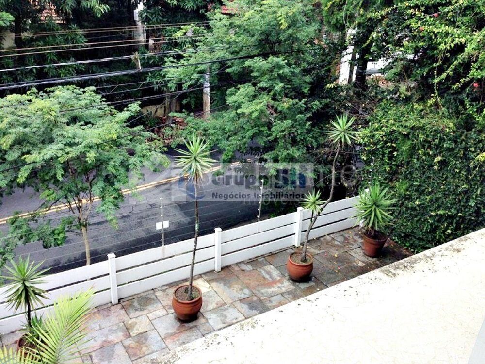 Sobrado à venda com 4 quartos, 500m² - Foto 3