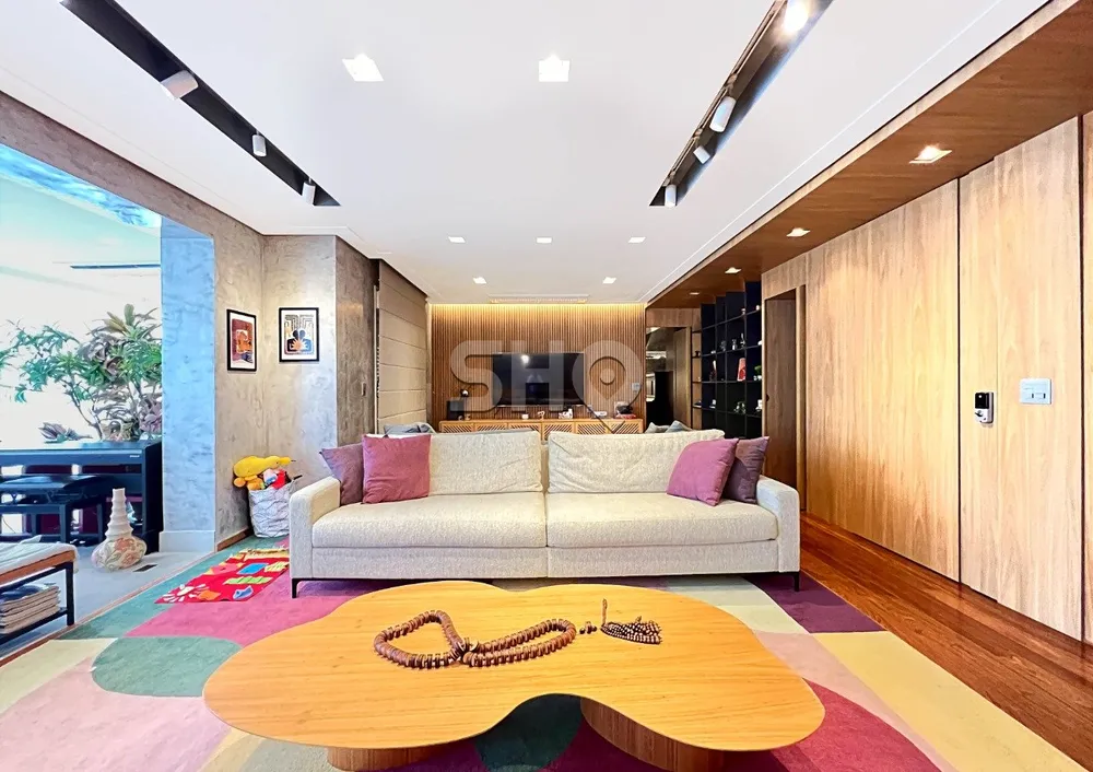 Apartamento, 4 quartos, 226 m² - Foto 2
